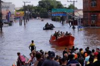 Aumentan a 66 los muertos por las lluvias en el sur de Brasil y más de 100 siguen desaparecidos