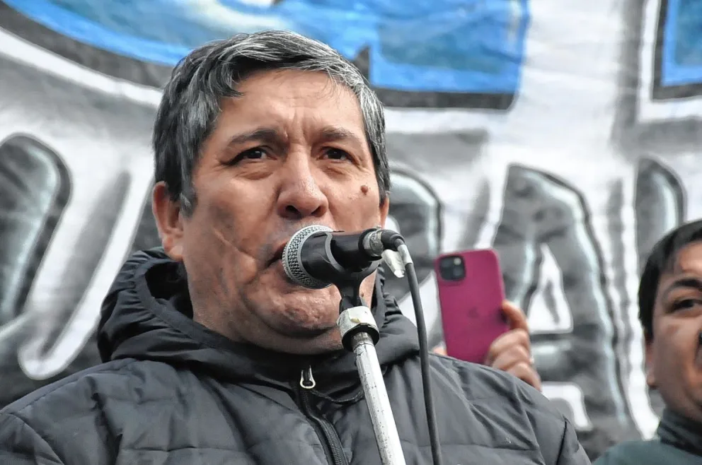 Jornada clave por respuestas de UOCRA ante el despido de trabajadores de YPF