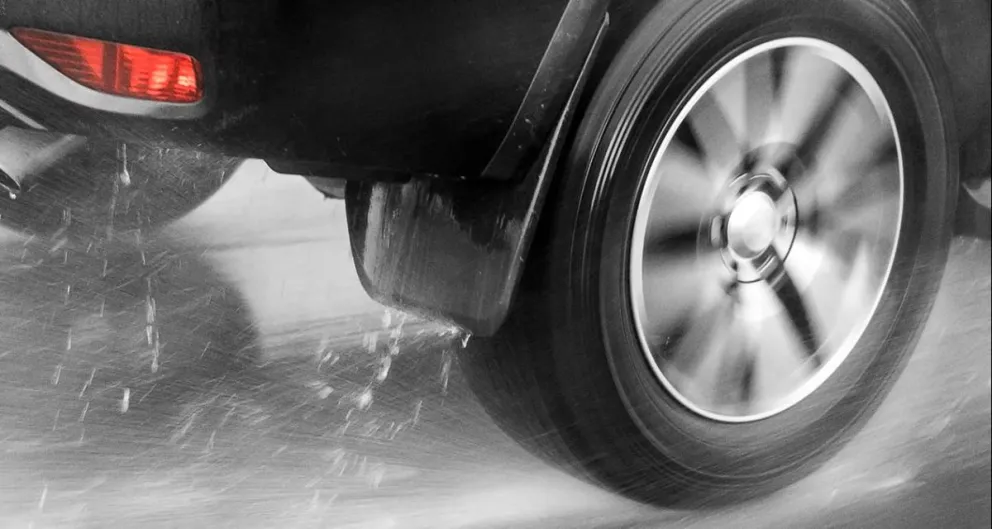 Precauciones para conducir ante intensas lluvias