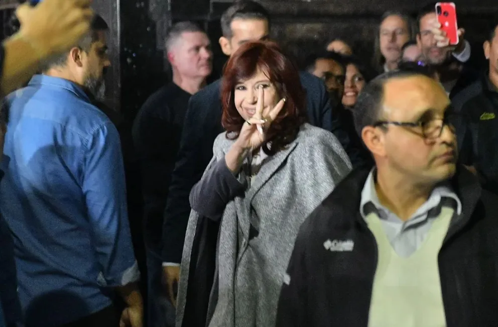 Cristina Kirchner cuestionó el RIGI de la Ley Bases y advirtió sobre un nuevo "estatuto legal del coloniaje"