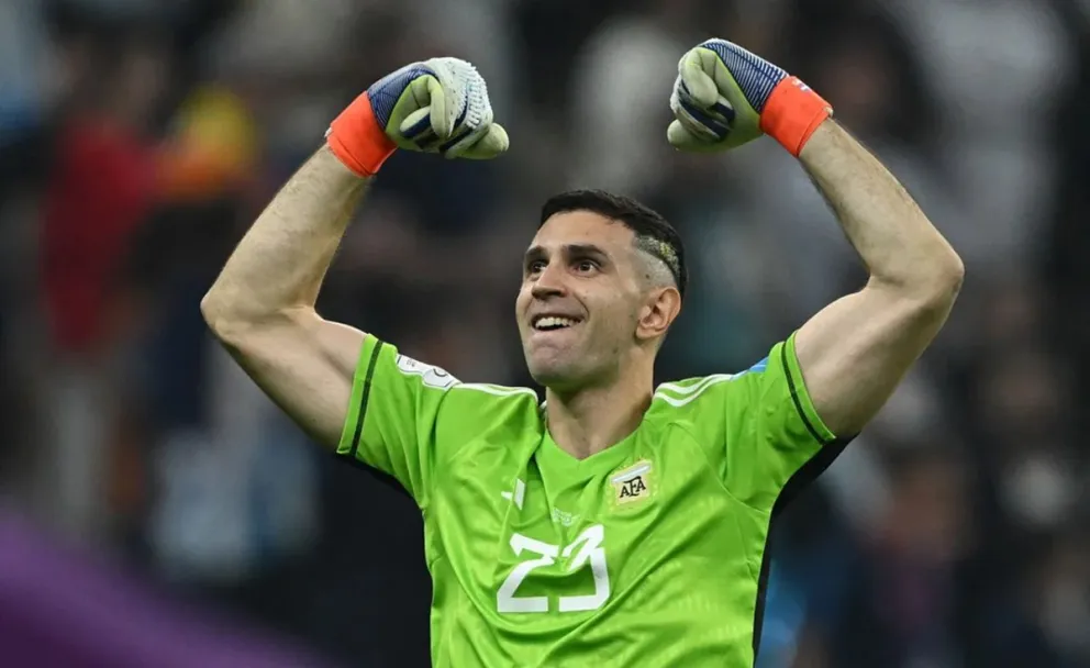 Dibu Martínez se ilusiona con su vuelta a las canchas: "Quiero entrar a la Champions y después voy a ganar la Copa América"