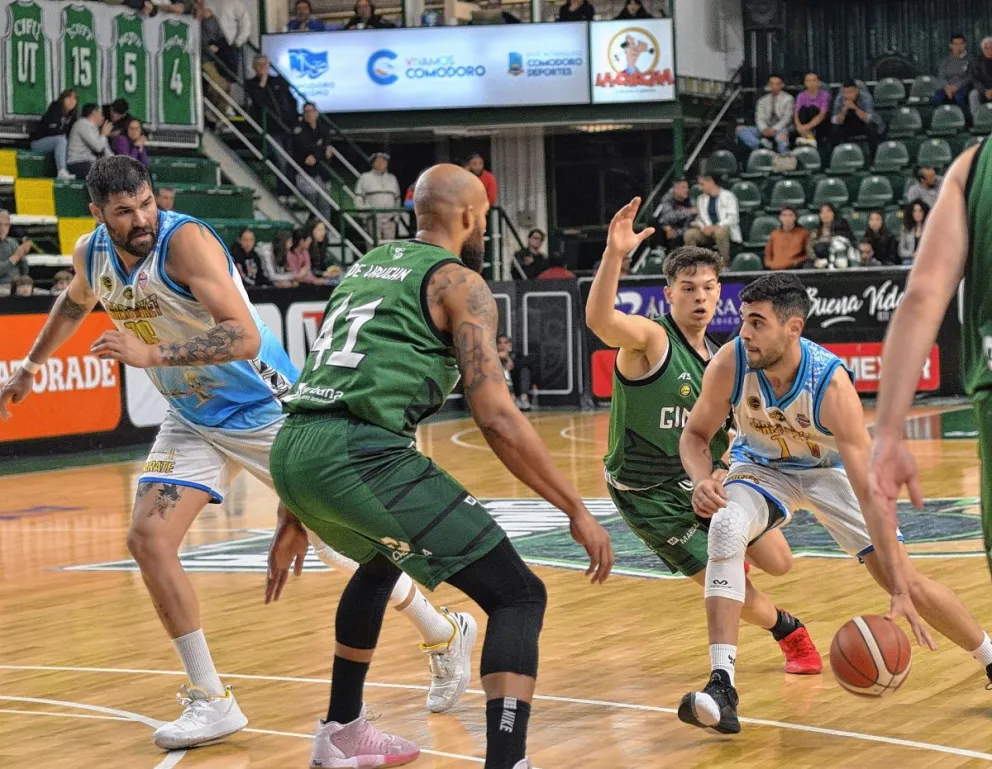 Gimnasia va por más en Buenos Aires