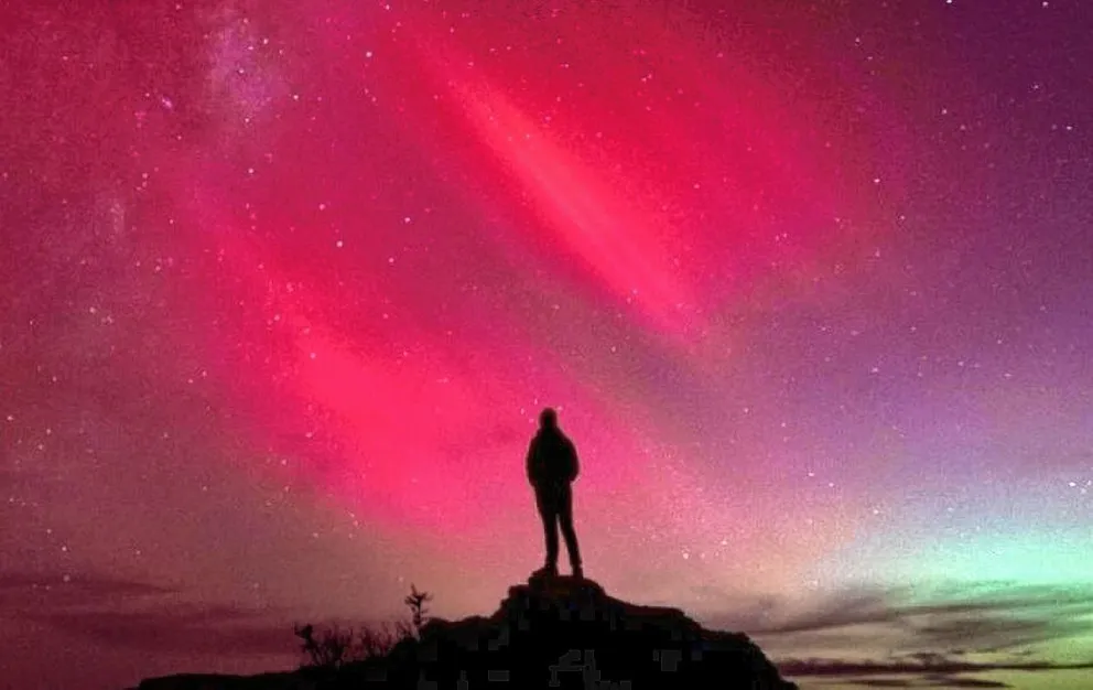 La magia de las auroras australes también se disfrutaron en Santa Cruz