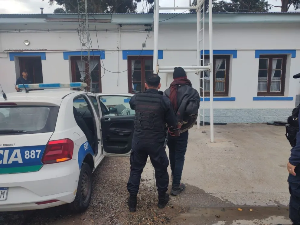 Lo detuvieron por intentar retirarse de un supermercado sin abonar carne