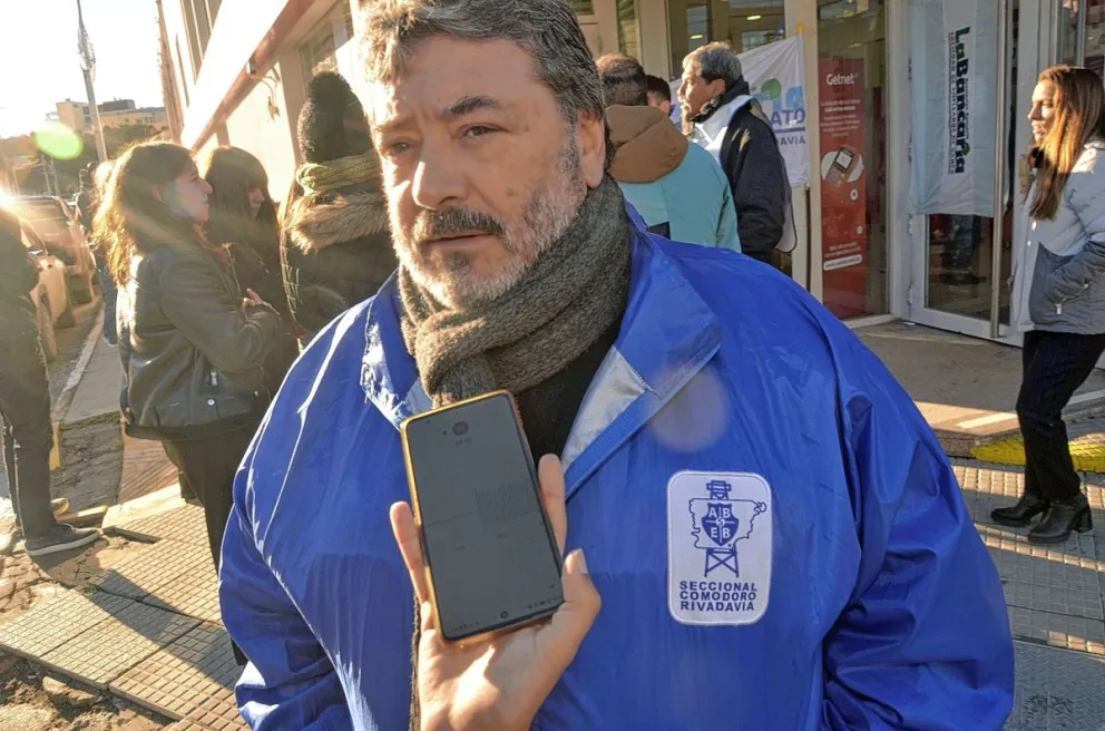 Despido “sin causa” en el Banco Santander: “Es violencia laboral”, dijeron desde La Bancaria
