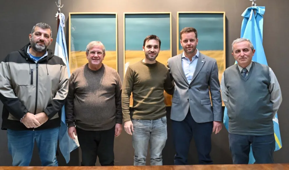 Torres impulsa proyectos intermodales para la Patagonia