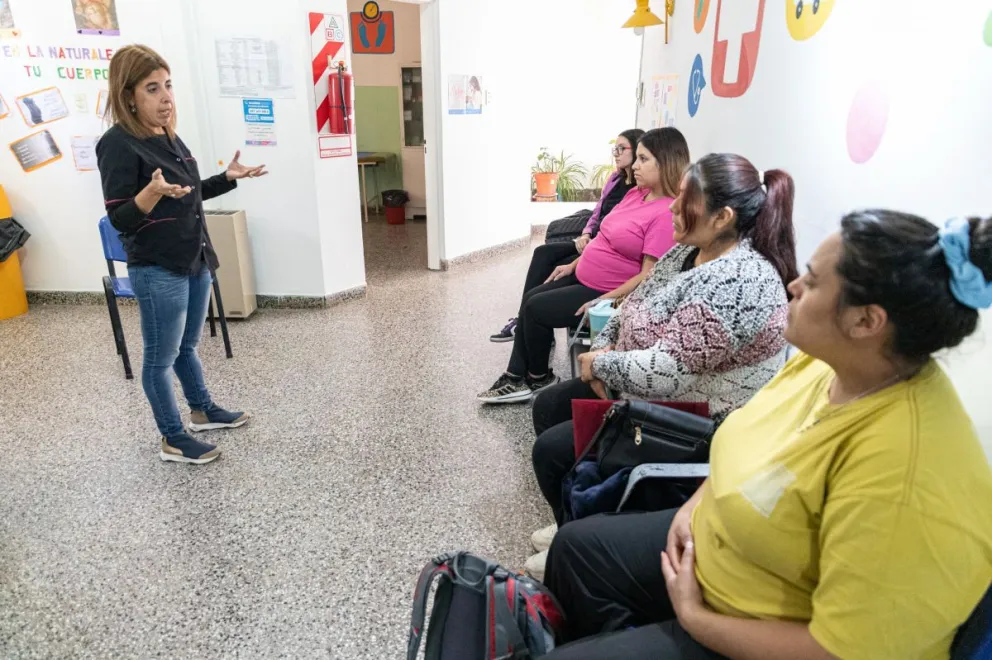 En Comodoro se realizan charlas y talleres gratuitos por la Semana del Parto Respetado