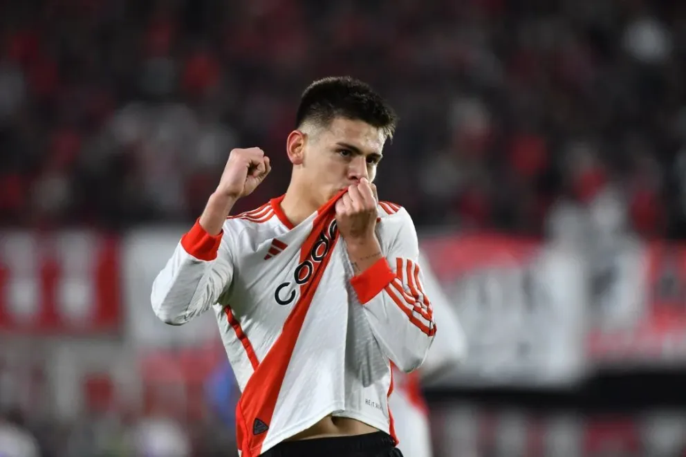 River le dio clase a Belgrano y quedó como único líder en la Liga
