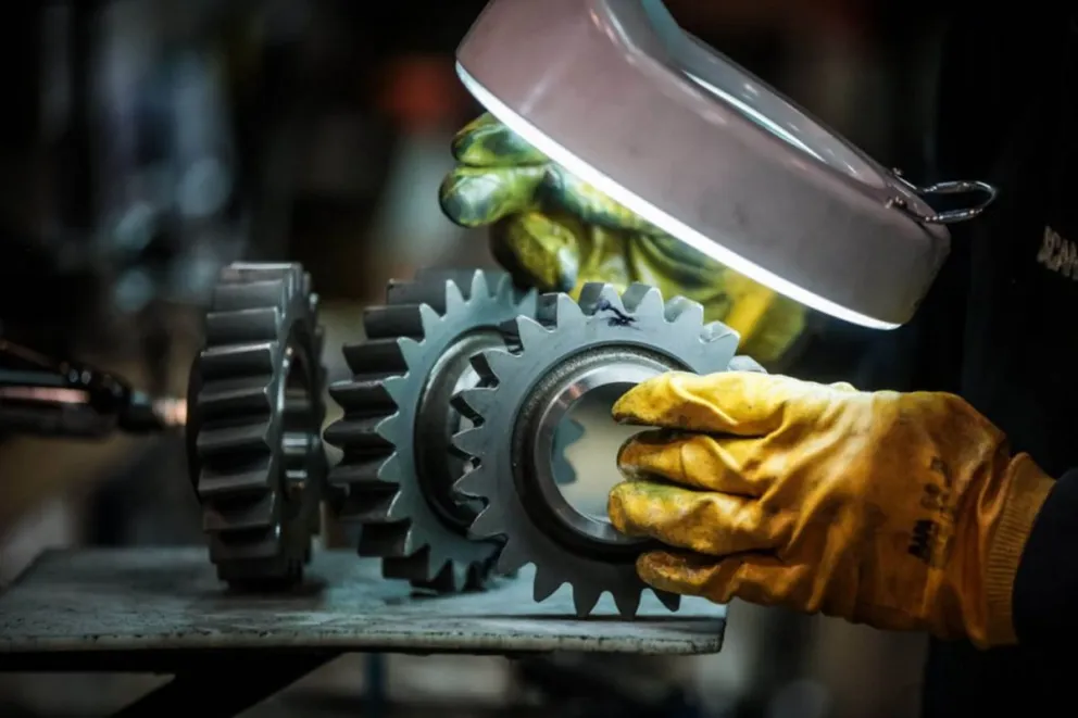 Industria pyme: la actividad cayó 18,3% interanual en abril y sumó el sexto mes consecutivo en baja