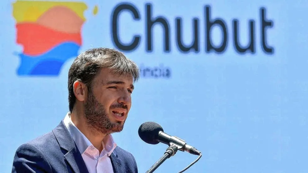 Torres presenta hoy en Comodoro la Ley de Promoción de la Industria Naval Chubutense
