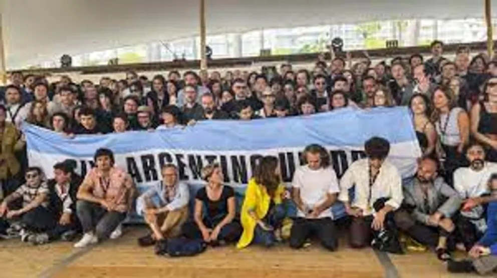 El cine argentino protestó en Cannes contra el Gobierno