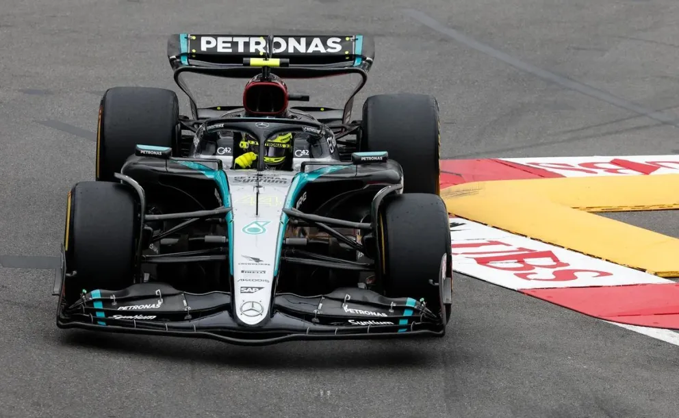 Hamilton lideró los primeros entrenamientos libres del GP de Mónaco por delante de Piastri
