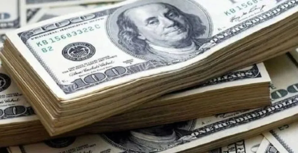 El dólar blue subió levemente mientras los financieros siguen ajustando a la baja