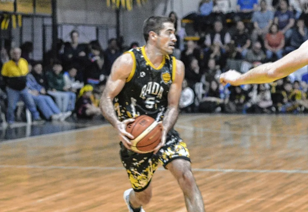Con 30 de Alejandro Ivetich, Náutico quedó segundo
