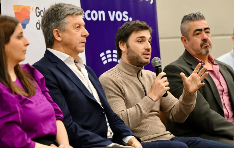 Torres: “Ya no habrá lugar para los vivos y los corruptos en Chubut”