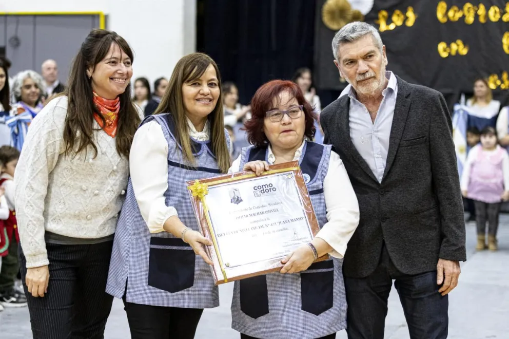 El Jardín “Juana Manso” celebró 75 años educando a los niños de Comodoro