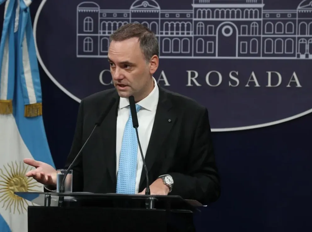 El Gobierno insiste en que la recesión tocó el piso y la economía comienza a recuperarse: “La luz se empieza a ver”
