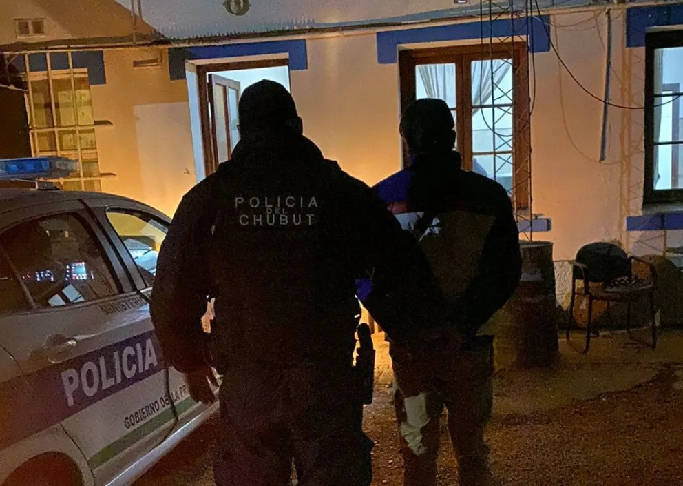 Quiso sustraer un whisky y un tequila por una suma de más de 80 mil pesos