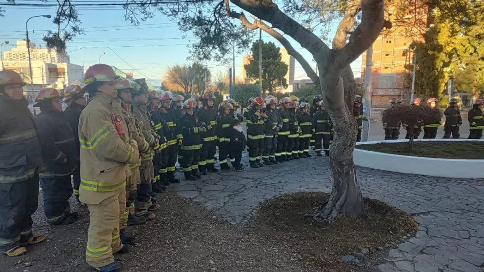 Celebración del Día de los Bomberos Voluntarios en Comodoro