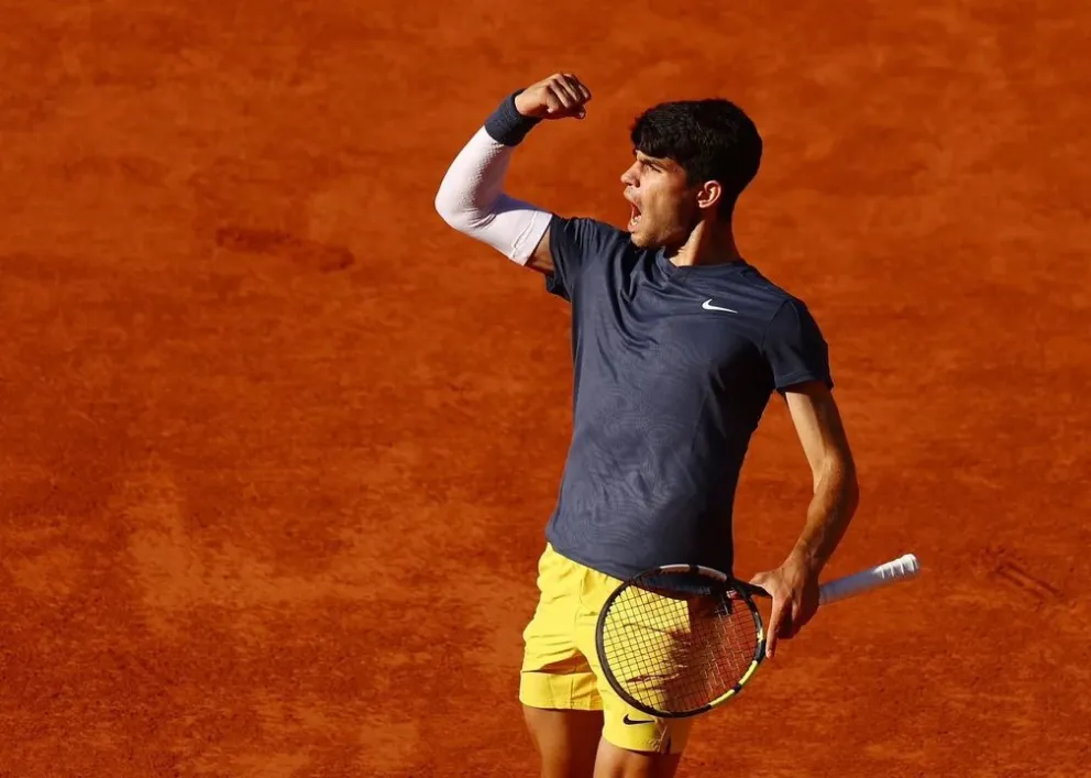 Alcaraz le ganó en cinco sets a Zverev y se quedó con el título en Roland Garros