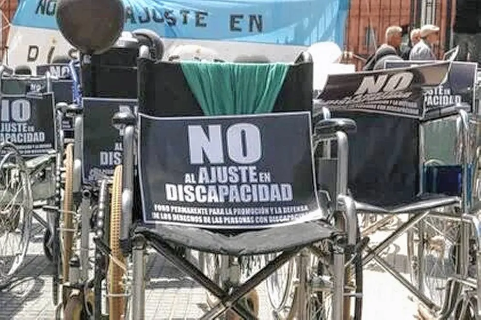 Ajuste en discapacidad y salud: “Si dejan todo librado a la decisión de las prepagas y obras sociales, los que van a sufrir son los afiliados”