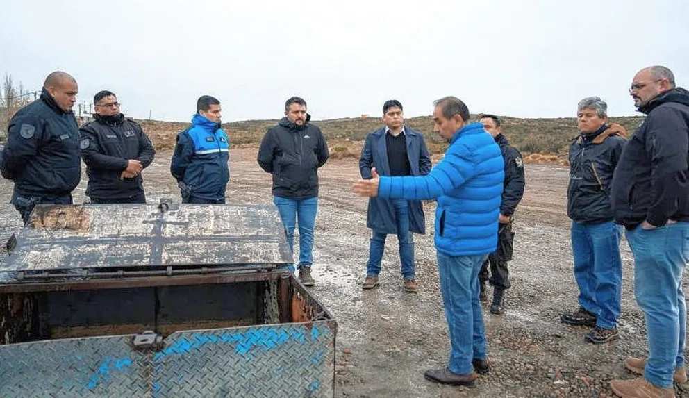 Claudio Vidal denunció “negocios con el agua” en Caleta Olivia y pidió renuncias de altos funcionarios
