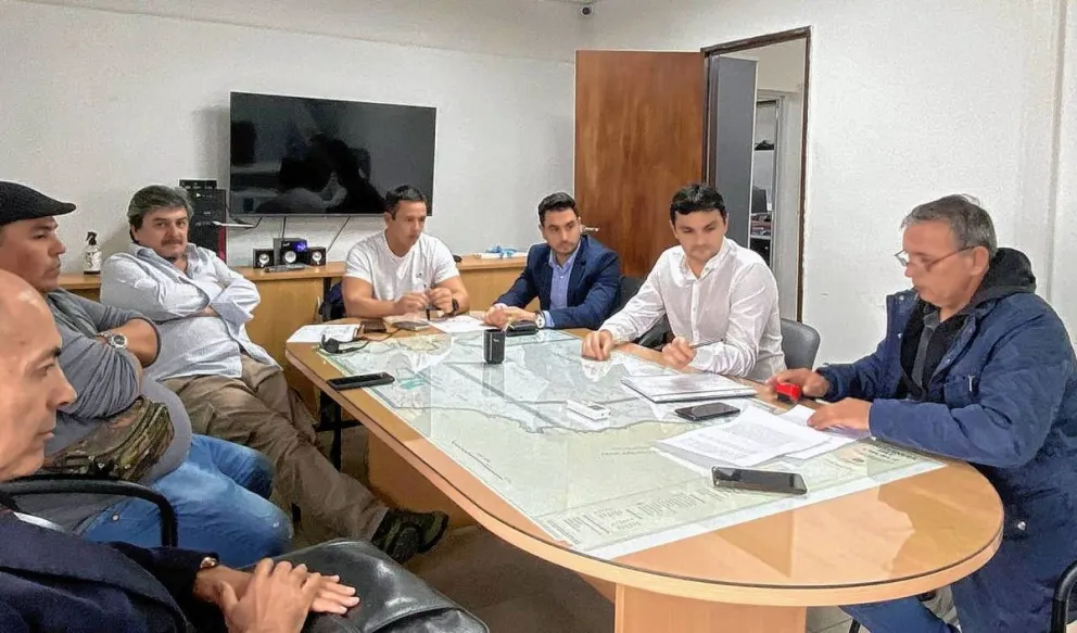 Principio de acuerdo entre la Cámara de Flota Amarilla de Chubut y el Sindicato Obreros Marítimos Unidos en Chubut
