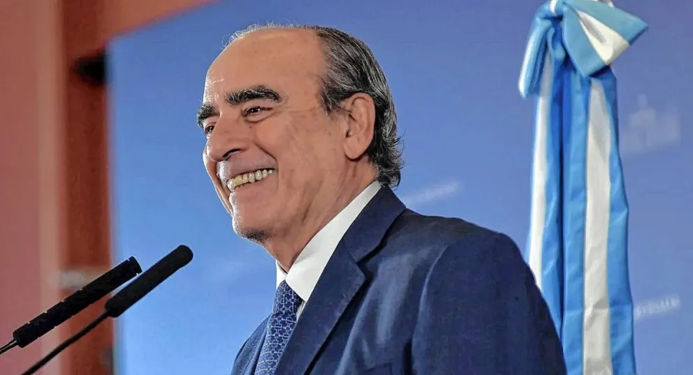 Francos, sobre los senadores "díscolos" de Santa Cruz: "Hablo permanentemente con el gobernador Vidal"