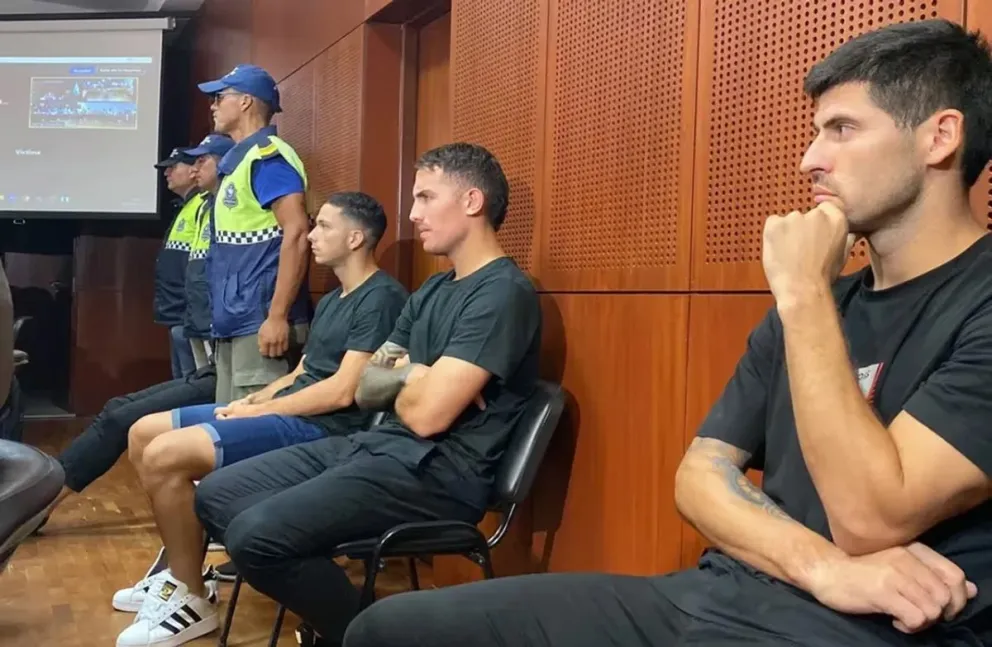 Fueron liberados los tres exjugadores de Vélez detenidos en Tucumán