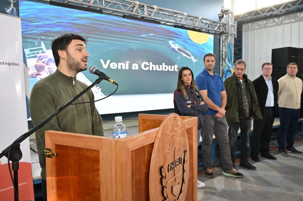 Torres inauguró la Temporada de Ballenas 2024 en Chubut: “Vamos a reforzar el enorme potencial turístico que tiene nuestra región”