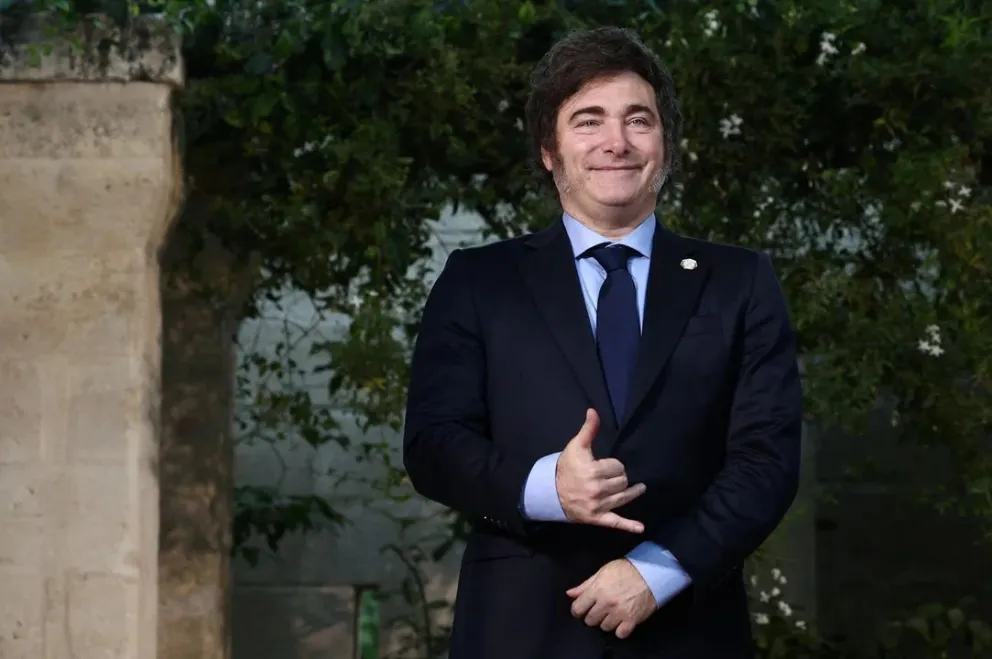 En el marco del G7, Milei se reunió con los italianos dueños de Edesur y El Chocón