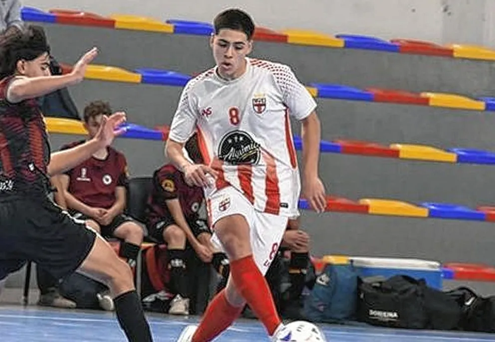 Golearon los comodorenses en Mendoza