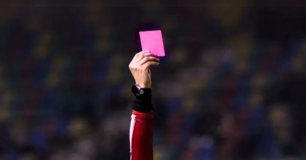 Tarjeta rosa: la novedosa implementación que se utilizará en la Copa América