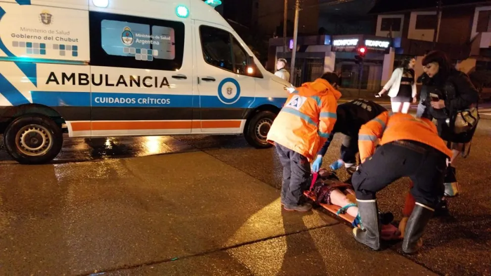 Atropelló a una mujer y escapó
