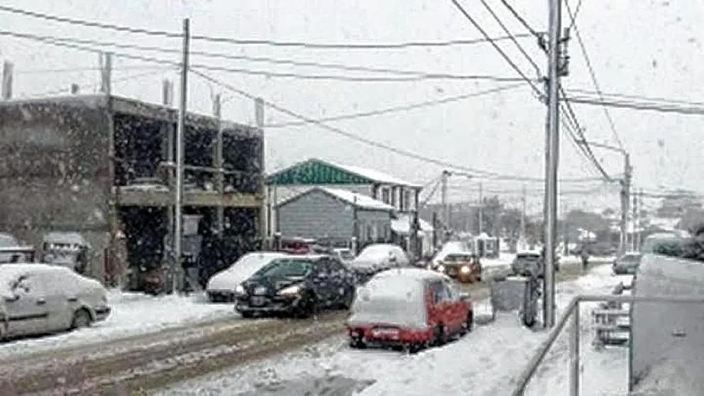 El día después de la tormenta: “Es necesario replantearse en qué condiciones vive la gente y qué tipo de viviendas hay en Comodoro”