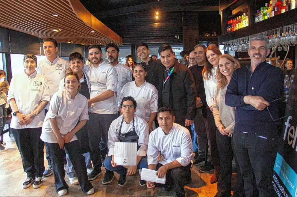 El chef Andrés Estrada se quedó con el primer puesto en la Ronda Clasificatoria del Torneo Federal del Chef