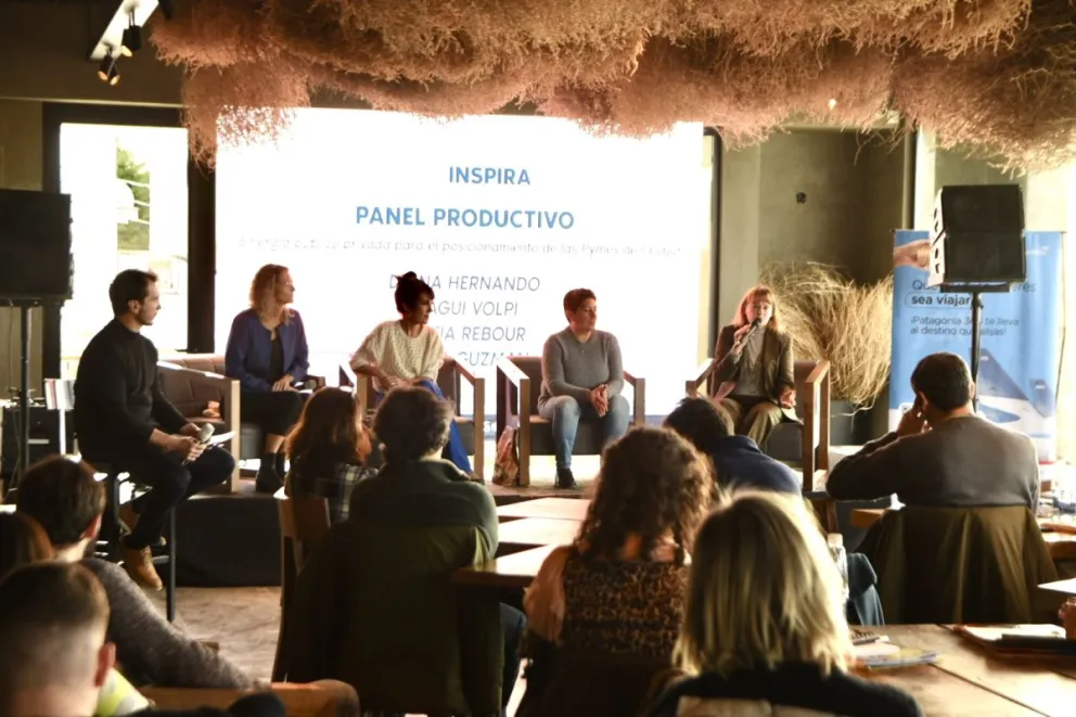 Provincia apoyó emprendimientos chubutenses en evento de motivación para PyMEs