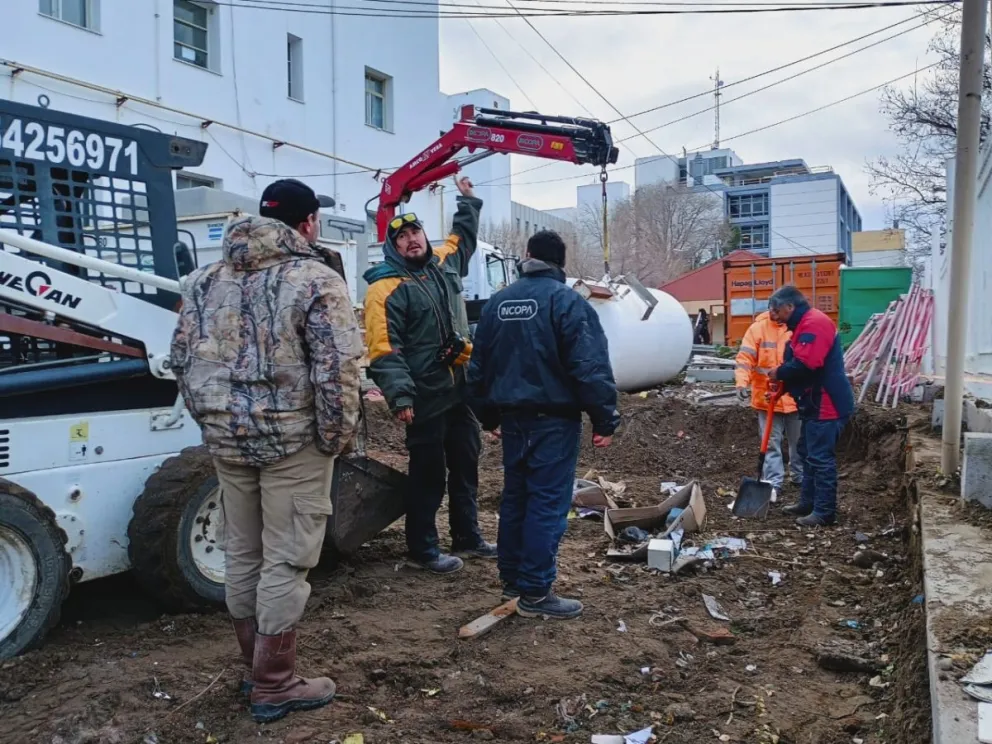 Comenzó la obra de la subestación transformadora para instalar el resonador del Hospital Regional