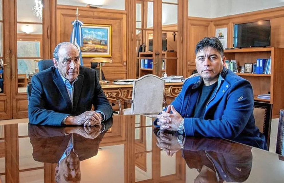 El Gobierno Nacional envía 3.000 millones de pesos y un Hércules con mercadería a Santa Cruz