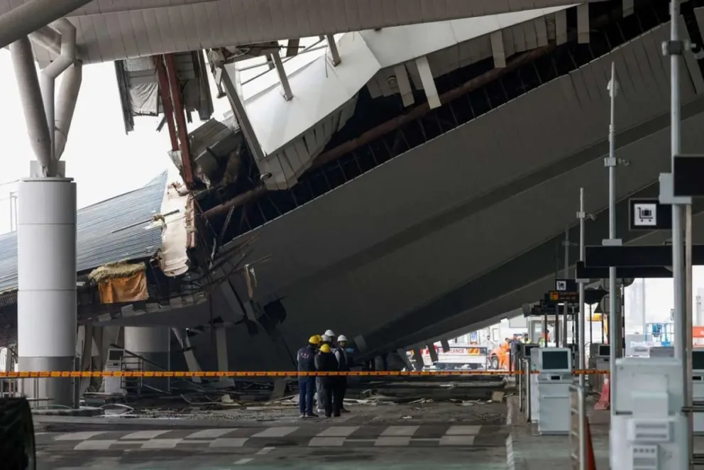 Se derrumbó el techo en el aeropuerto de Nueva Delhi: un muerto