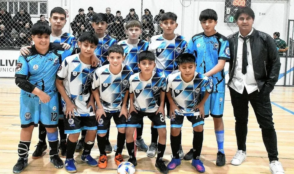 Mutual Petrolero campeón en C-13