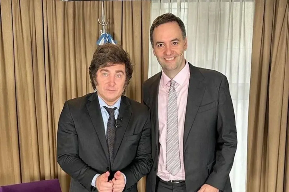 El vocero presidencial Manuel Adorni confirmó que Télam "dejó de existir"