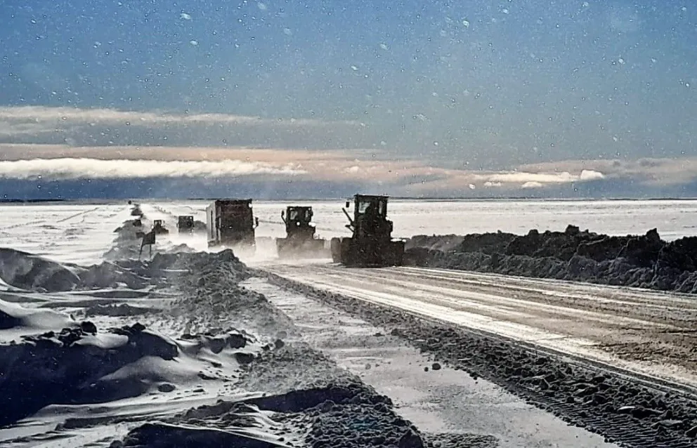 Ruta 3, tramo Comodoro - Trelew: rehabilitan la circulación norte-sur y a las 15 hs se habilita de sur a norte