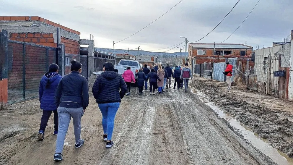 Concejales de Juntos por el Cambio visitaron a los vecinos del barrio Abel Amaya para oir sus reclamos