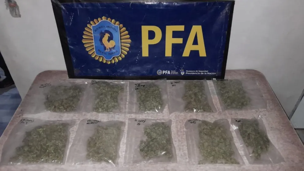 Desarticularon dos bunkers de venta de estupefacientes en Madryn