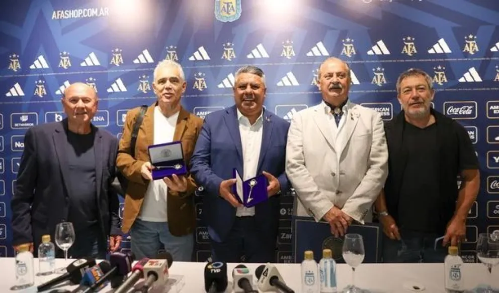 El ‘Chiqui’ Tapia recibió las llaves de la ciudad de Miami
