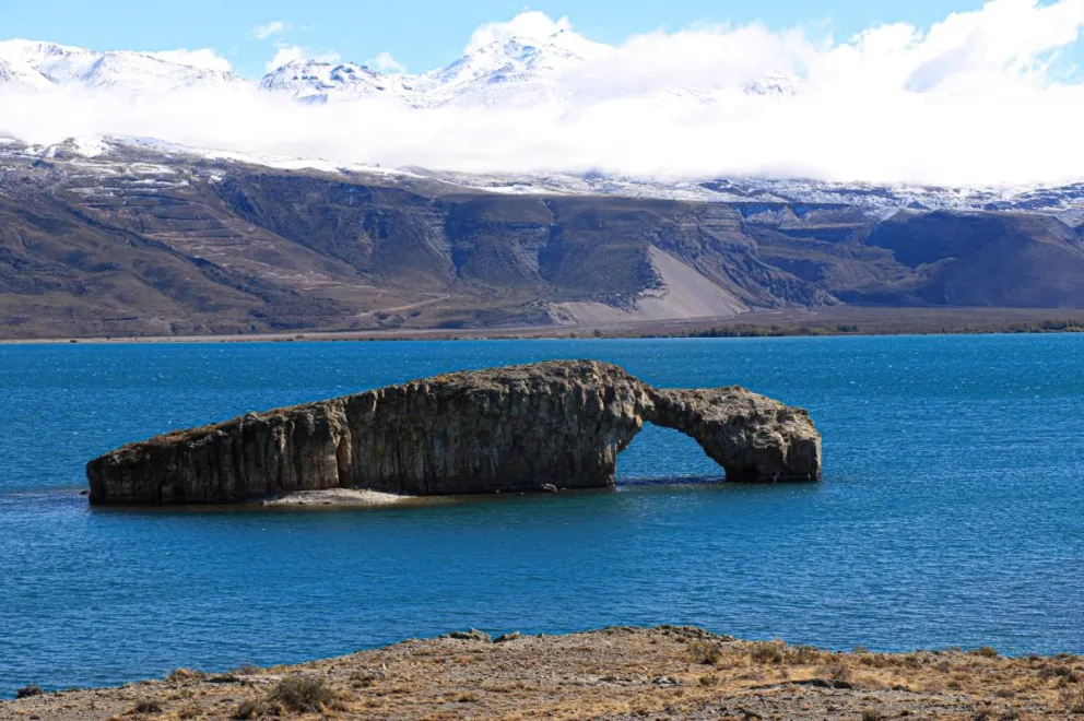 Los secretos de los lagos patagónicos del noroeste de Santa Cruz