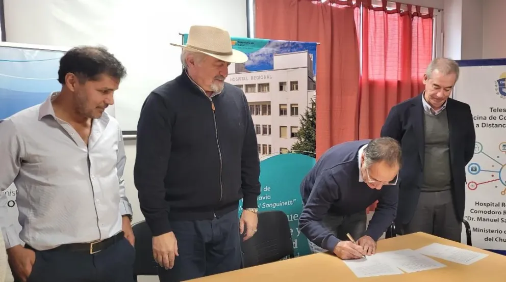 El Hospital Regional incorporó equipamiento donado por la empresa Pan American Energy