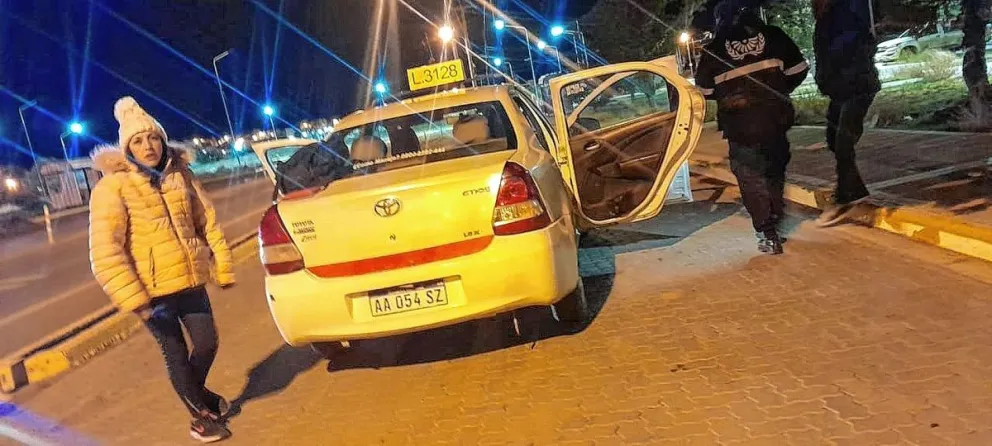 Una vez más Micaela Soto detenida con captura recomendada, esta vez la bajaron de madrugada en un taxi en Rada Tilly