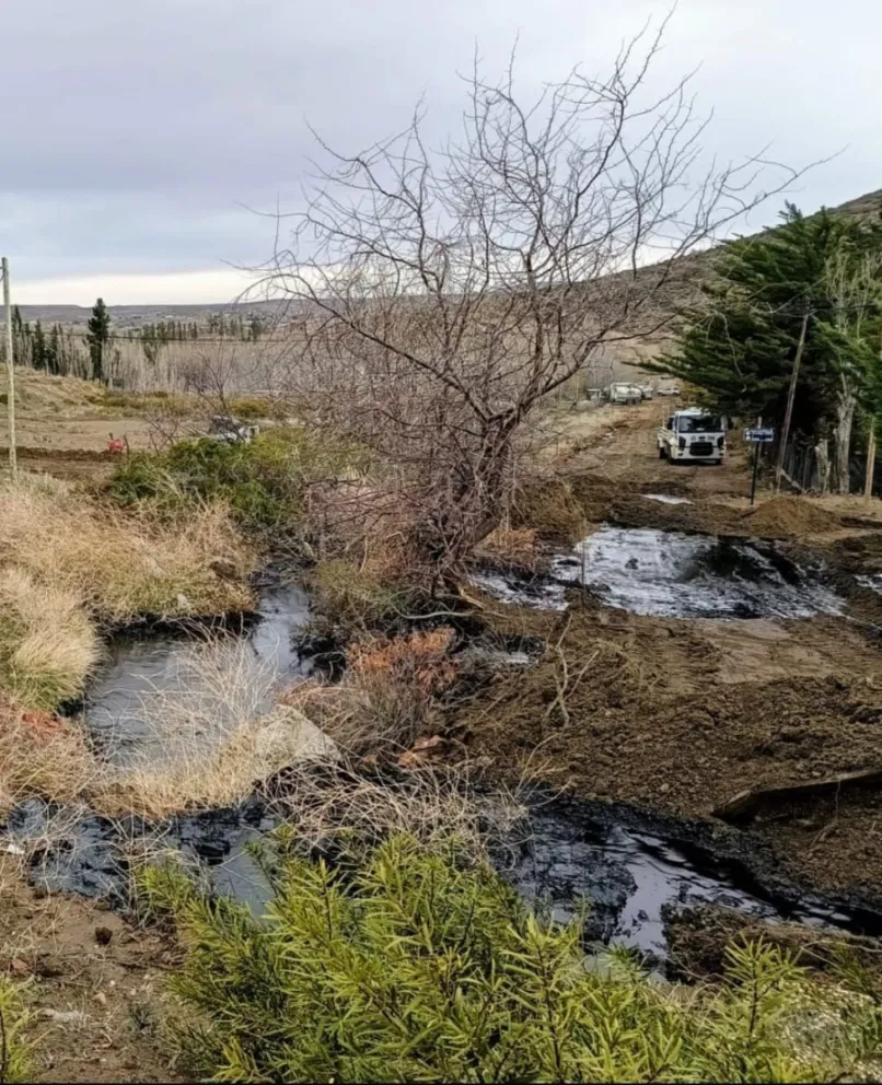 Chubut multó a YPF por el derrame de hidrocarburo en Bella Vista